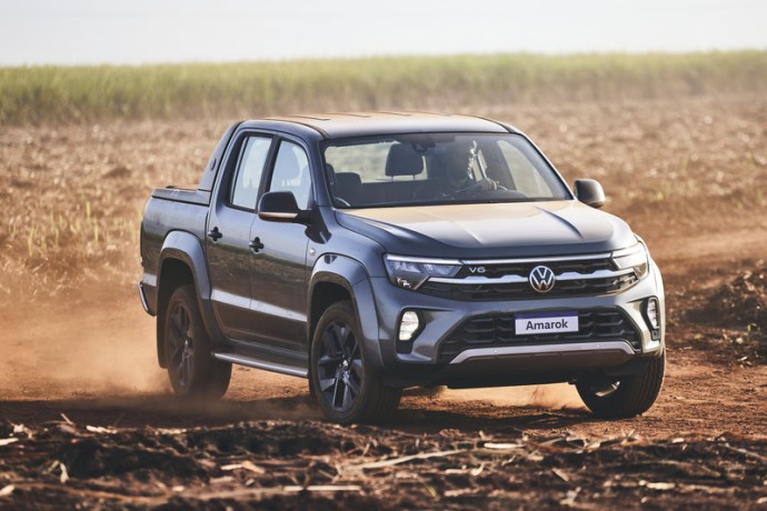 Amarok V6 é renovada, mantém preço atual