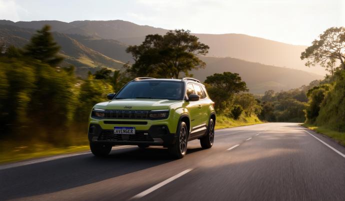 Jeep celebra os 25 anos do Polo Stellantis de Porto Real