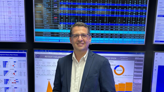 Leonardo Tosello assume a Diretoria de Vendas da Volkswagen Leonardo Tosello assume a Diretoria de Vendas da Volkswagen