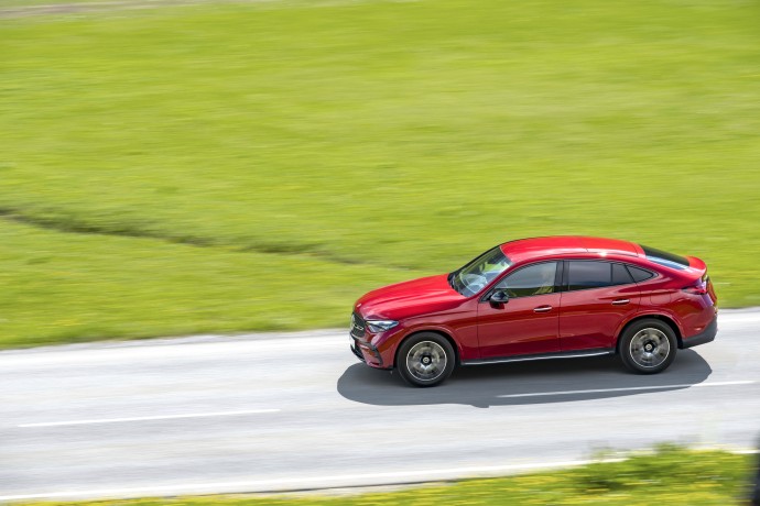 Mercedes-Benz GLC 300 4MATIC AMG Line