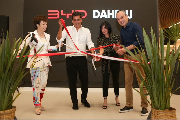 BYD inaugura primeira concessionária em Campinas