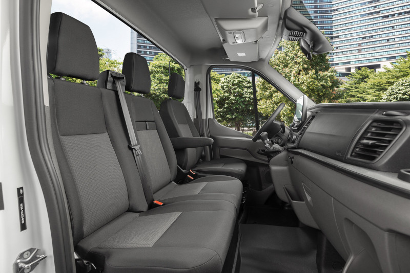  Ford Pro amplia sua gama de utilitários com a Transit  Chassi