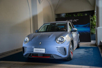 GWM Ora 03 GT oferece autonomia de 319 km, segundo o Inmetro