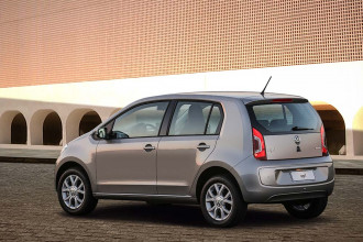 Volkswagen Up comemora venda recorde em janeiro