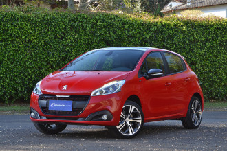 Avaliação: Peugeot 208 GT