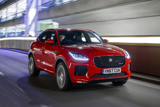 Jaguar E-Pace conquista cinco estrelas nos testes de segurança