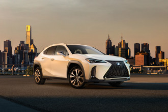 Novo Lexus UX faz sua estreia mundial em Genebra