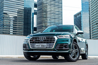 Audi oferta o novo SUV esportivo SQ5 2018 com motor 3.0 TFSI