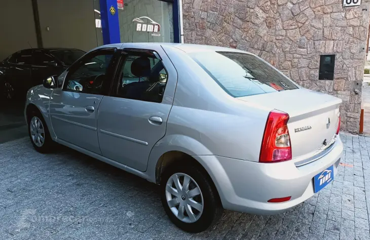 LOGAN 1.6 16V SCE Expression