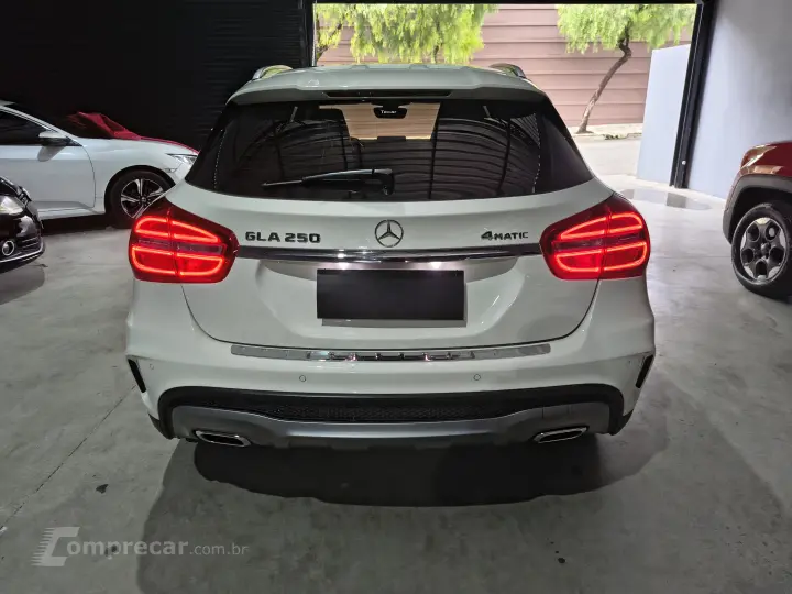 GLA 250 2.0 16V Turbo Sport 4matic