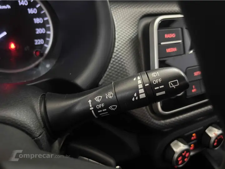 KICKS 1.6 16V FLEXSTART S DIRECT 4P XTRONIC