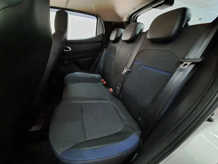 Kwid 1.0 12V Sce Flex Intense Manual