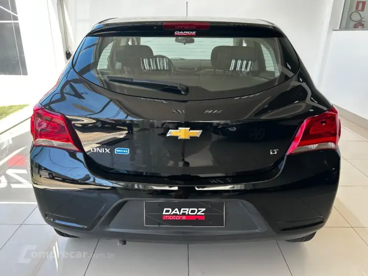 ONIX HATCH LT 1.0 8V FlexPower 5p Mec.