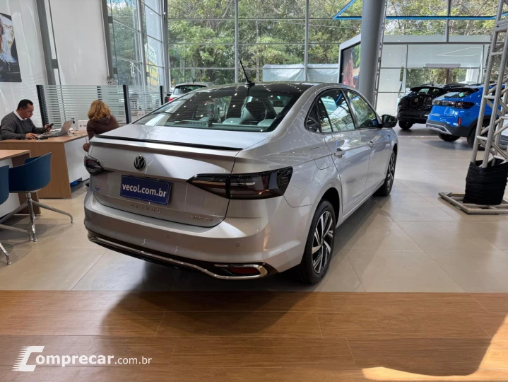 Virtus 1.0 4P 200 TSI FLEX HIGHLINE AUTOMÁTICO