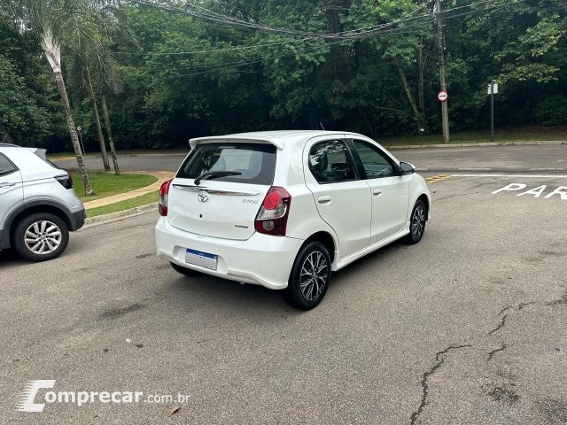 ETIOS HATCH - 1.5 PLATINUM 16V 4P AUTOMÁTICO