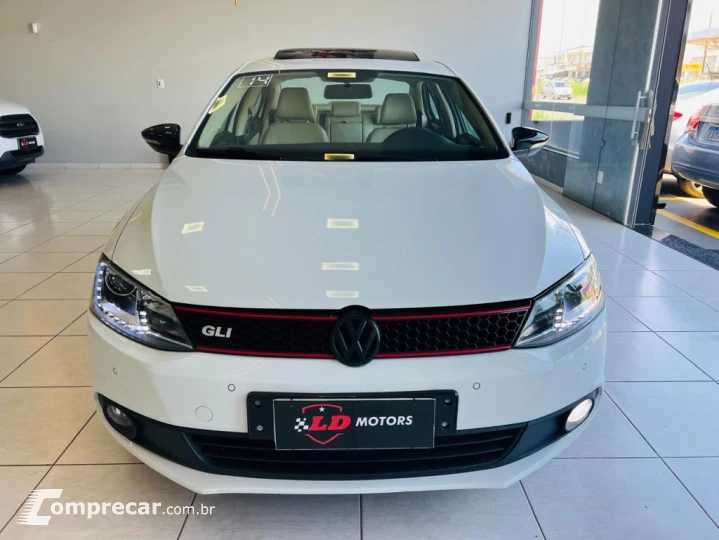 JETTA 2.0 COMFORTLINE FLEX 4P TIPTRONIC