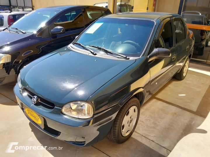 CORSA SEDAN VHC 1.0