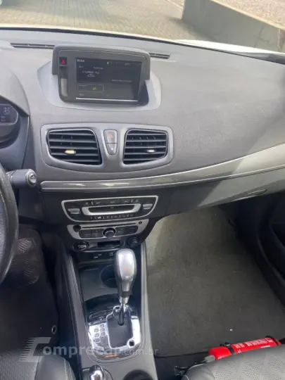 FLUENCE 2.0 Dynamique 16V