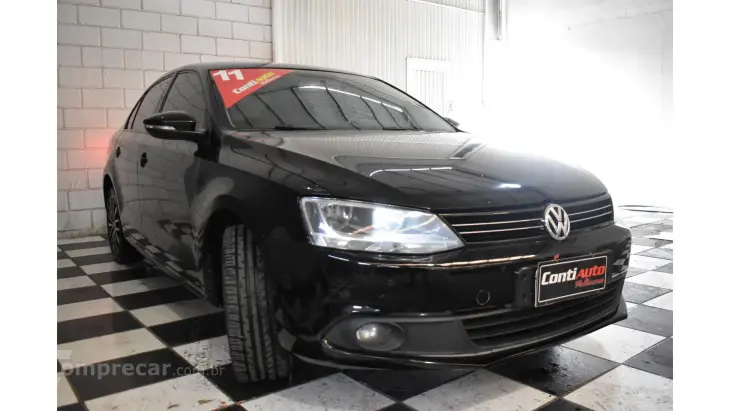 JETTA - 2.0 COMFORTLINE 4P MANUAL