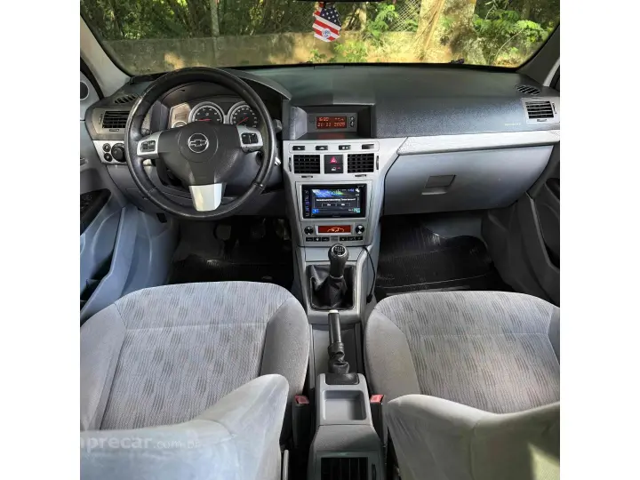 VECTRA 2.0 MPFI ELEGANCE 8V FLEX 4P MANUAL