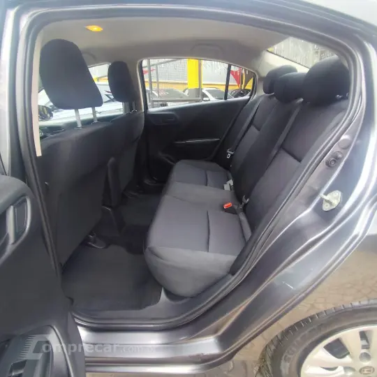 CITY Sedan DX 1.5 Flex 16V Aut.