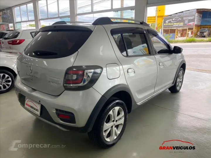 SANDERO 1.6 STEPWAY 8V FLEX 4P AUTOMATIZADO