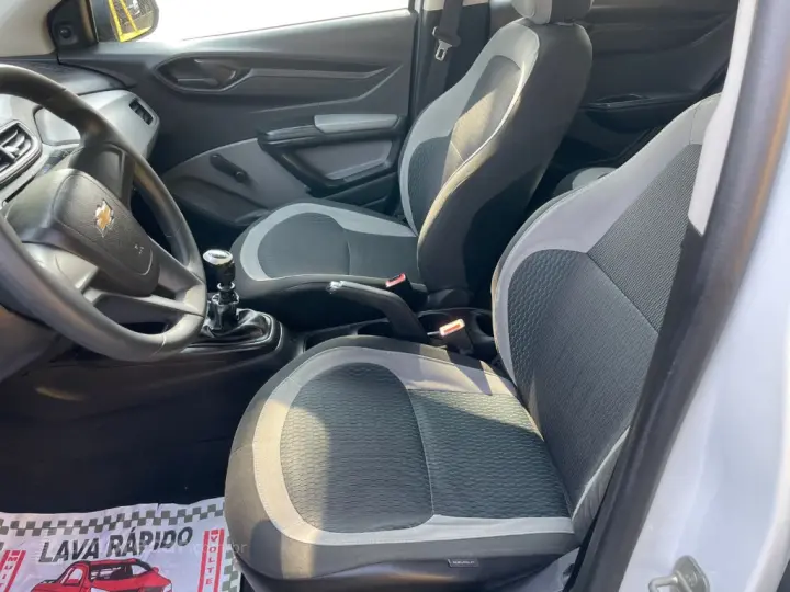 ONIX HATCH LS 1.0 8V FlexPower 5p Mec.