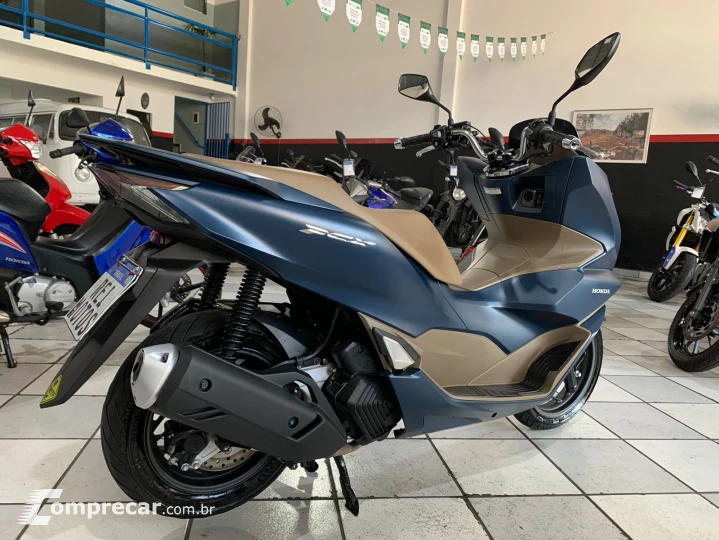 PCX DLX 160C ABS