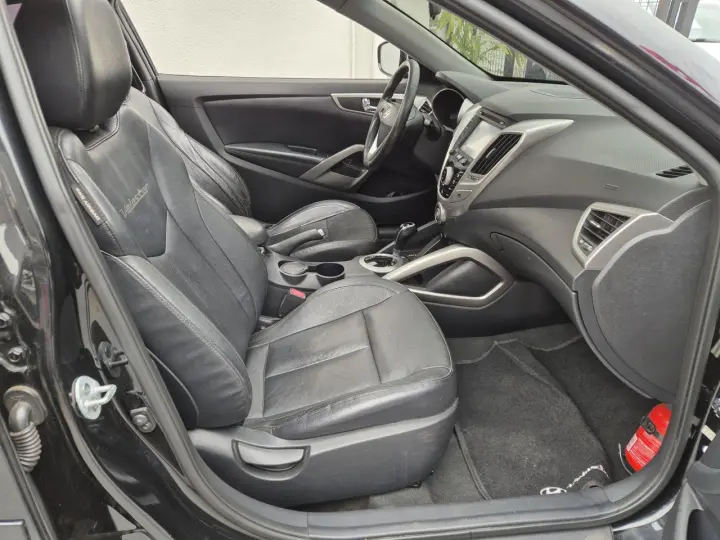 Veloster 1.6 16V 3P AUTOMÁTICO