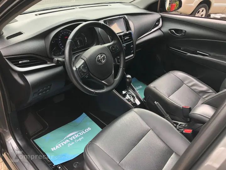 Yaris 1.5 16V Flex Sedan Xls Connect Multidrive