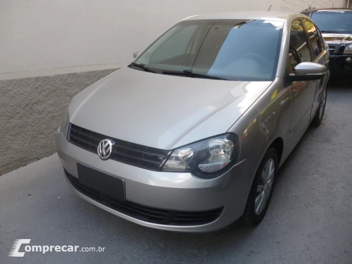 POLO SEDAN IMOTION  1.6 8V