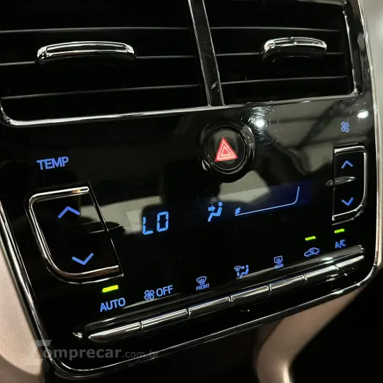 YARIS XLS Connect Sed. 1.5 Flex 16V Aut.