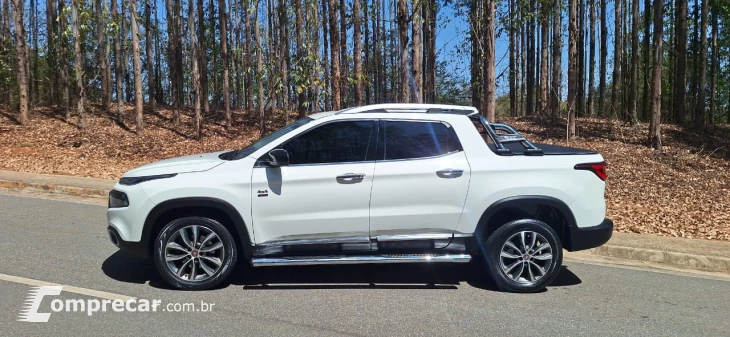 TORO 2.0 16V Turbo Volcano 4WD AT9