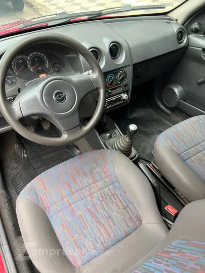 CELTA 1.0 MPFI Life 8V