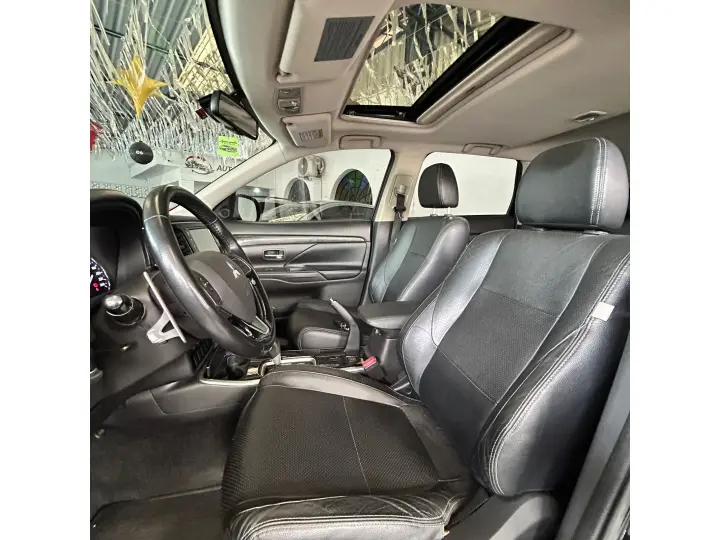 OUTLANDER 2.0 COMFORT 16V GASOLINA 4P AUTOMÁTICO