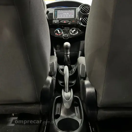 ETIOS HB X ETIOS HB X