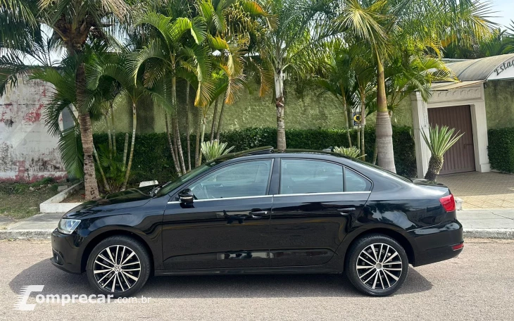 JETTA 2.0 TSI Highline