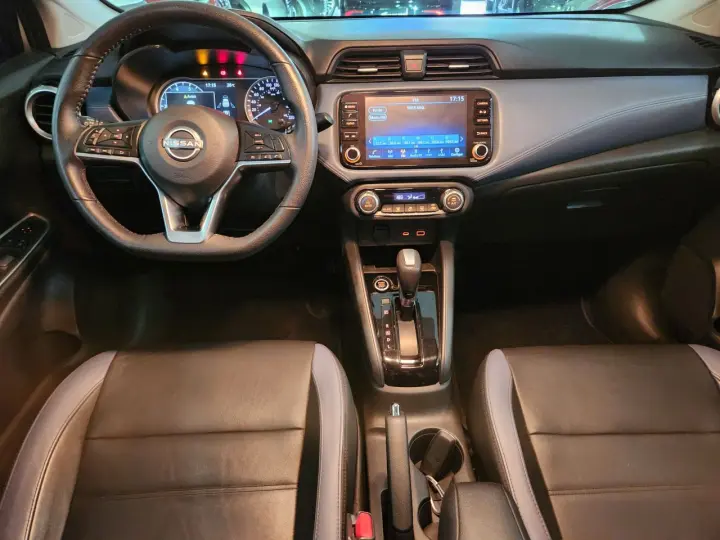 Versa Sedan 1.6 16V 4P FLEX EXCLUSIVE XTRONIC AUTOMÁTICO CVT