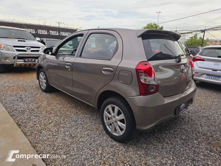 Etios X Plus 1.5 (Flex)