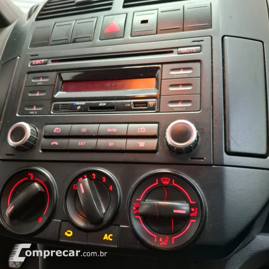 POLO 1.6 MI 8V