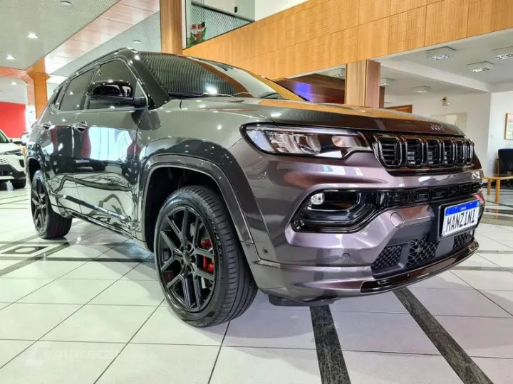 COMPASS BLACK HURRICANE 2.0 4x4 TB AUT