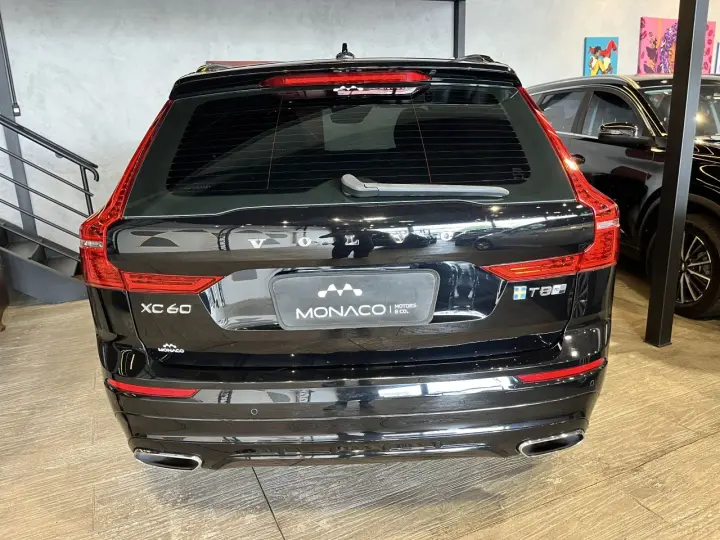 XC60 2.0 16V 4P T8 HYBRID R-DESIGN AWD GEARTRONIC AUTOMÁTICO
