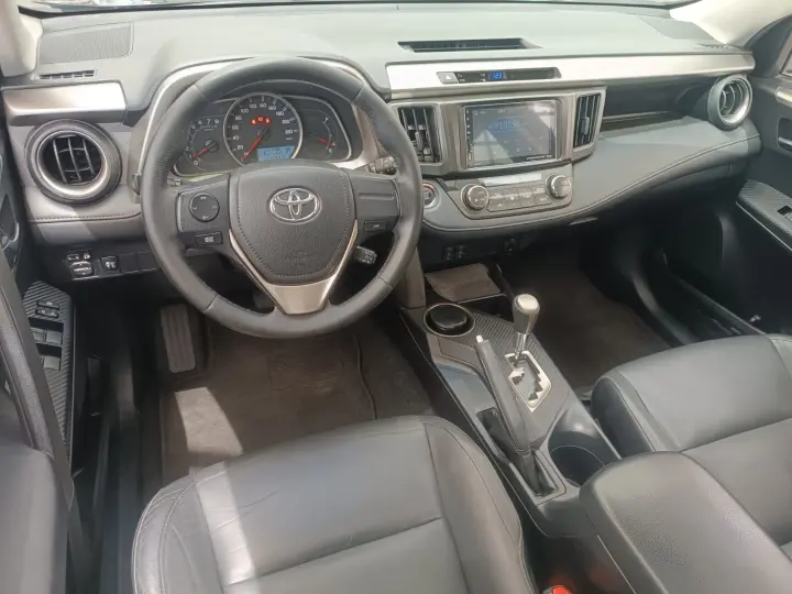 Toyota RAV4 2.5 16v 4x4