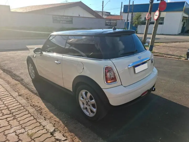 Cooper 1.6 16V Gasolina 2P Manual