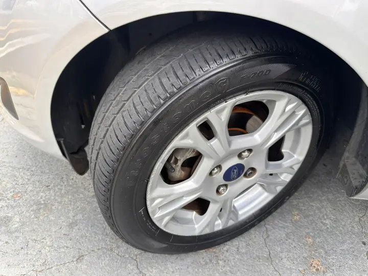 FIESTA 1.6 SE Hatch 16V