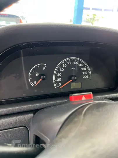 UNO 1.0 MPI Mille 8V