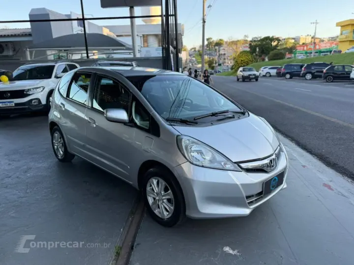 Fit LX 1.4/ 1.4 Flex 8V/16V 5p Aut.