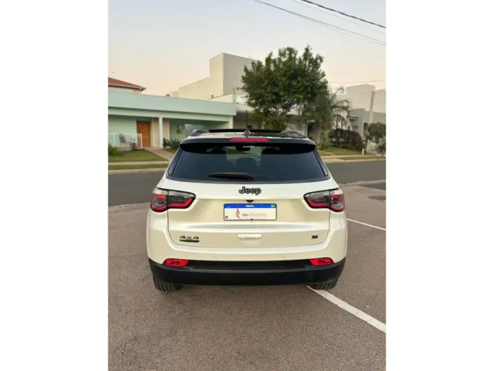 COMPASS 2.0 16V DIESEL S 4X4 AUTOMÁTICO