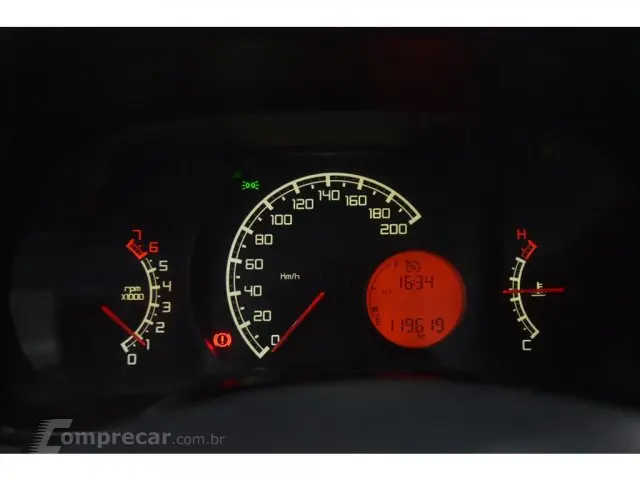 STRADA - 1.4 MPI HARD WORKING CD 8V 3P MANUAL