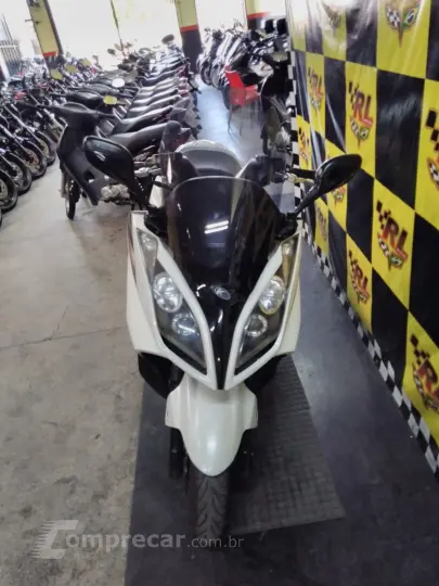 JTZ/DOWNTOWN PEOPLE GT 300I